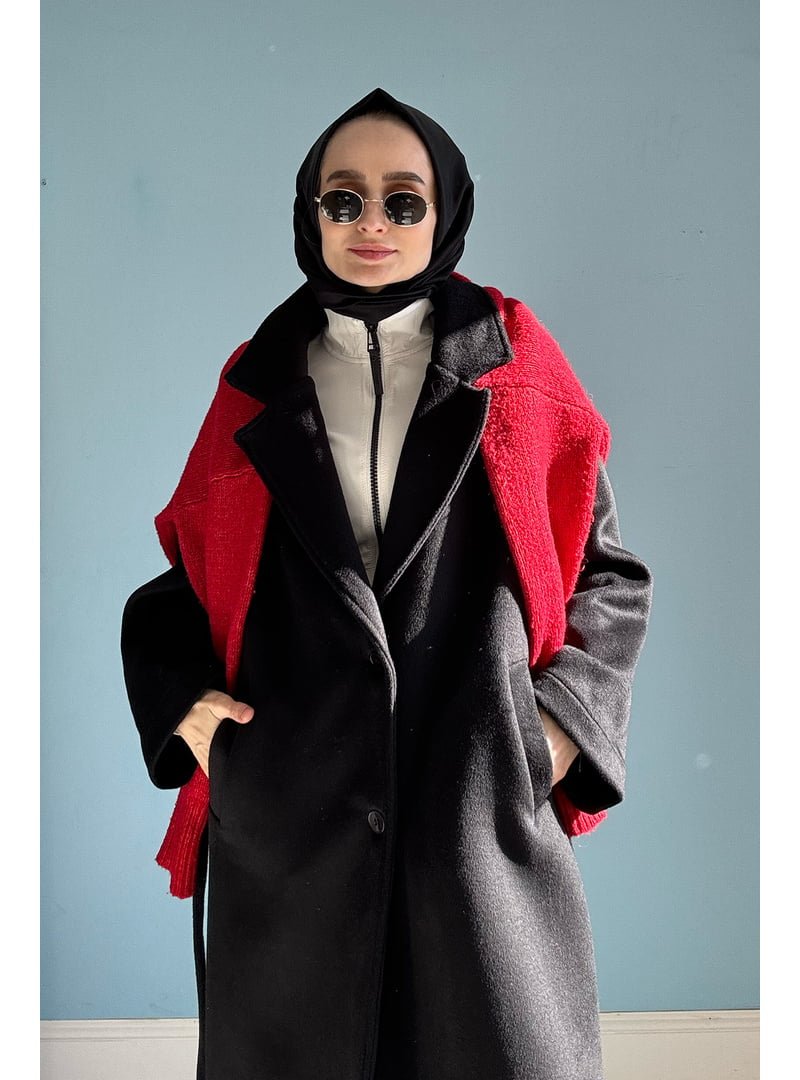 Mevra Siyah Oversize Biyeli Kaşe Kaban