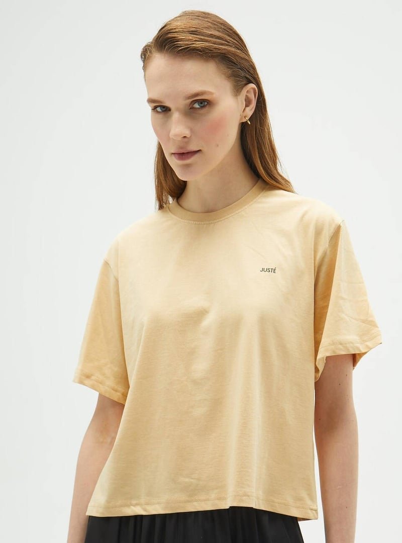 Juste Shirt Standart Bej Oversize Crop T