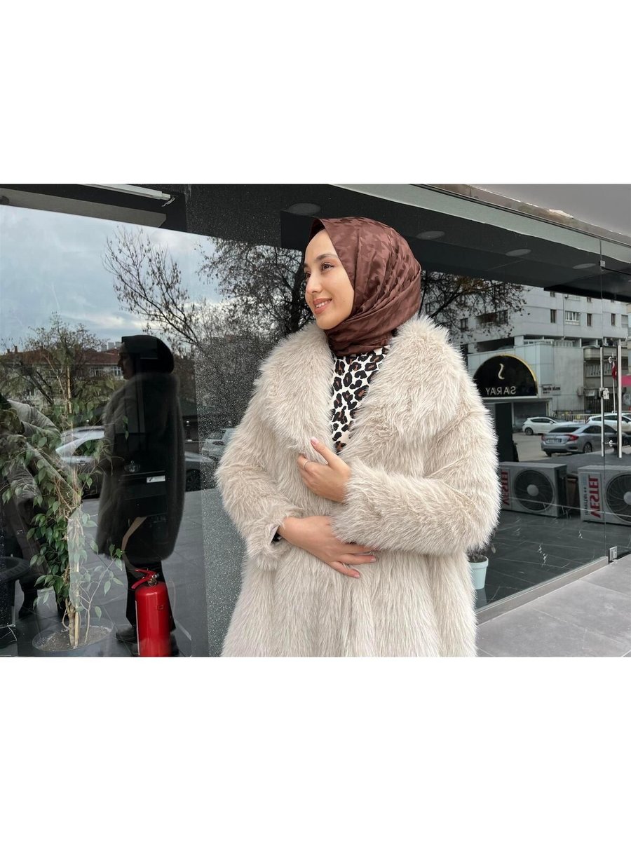 Moda Kürk Detaylı Kaban