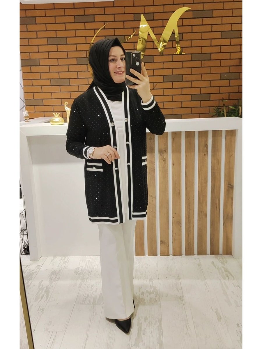 Meryemce Butik Sendy Taşlı Hırka (kapamasız )