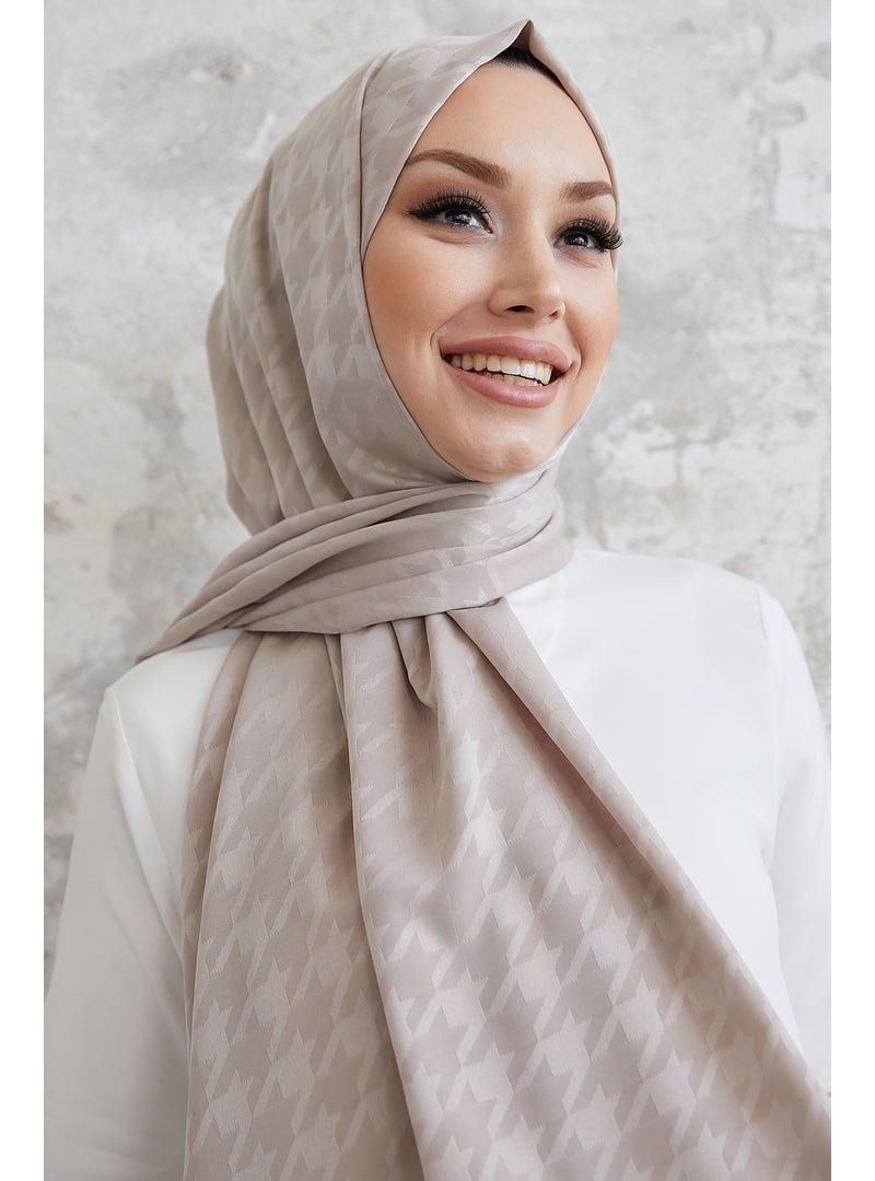 Ozprive Scarfs Fildişi Kazayağı İpeksi Jakar Şal Ozprive Scarfs Fildişi Kazayağı İpeksi Jakar Şal