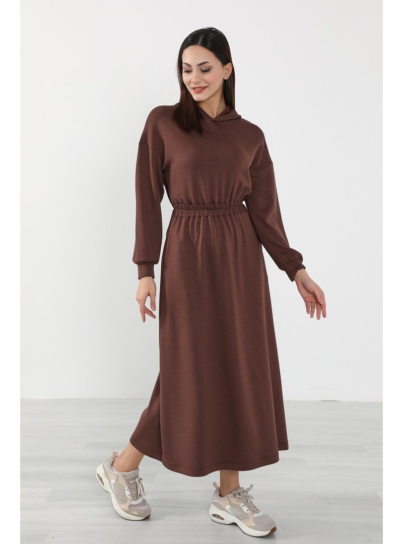 Aisha`s Design Kahverengi Rahat Kesim Günlük Kapüşonlu Elbise,elb