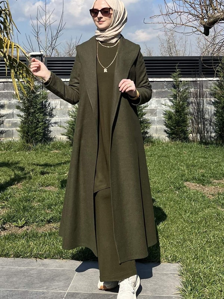 Rabia Şamlı Selin Haki Kaşe Kaban