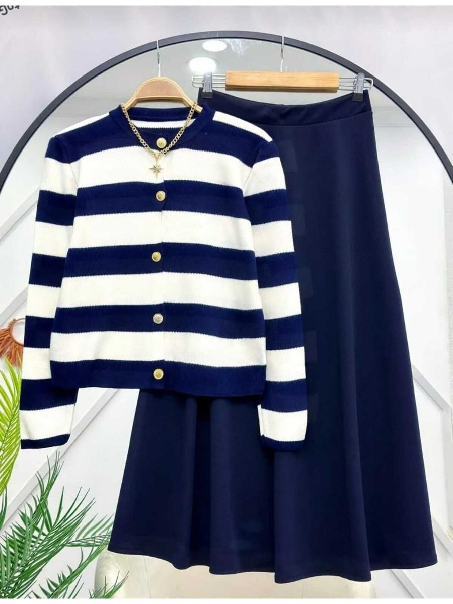 Moda Vedat Triko Çizgi Detaylı Etekli Takım