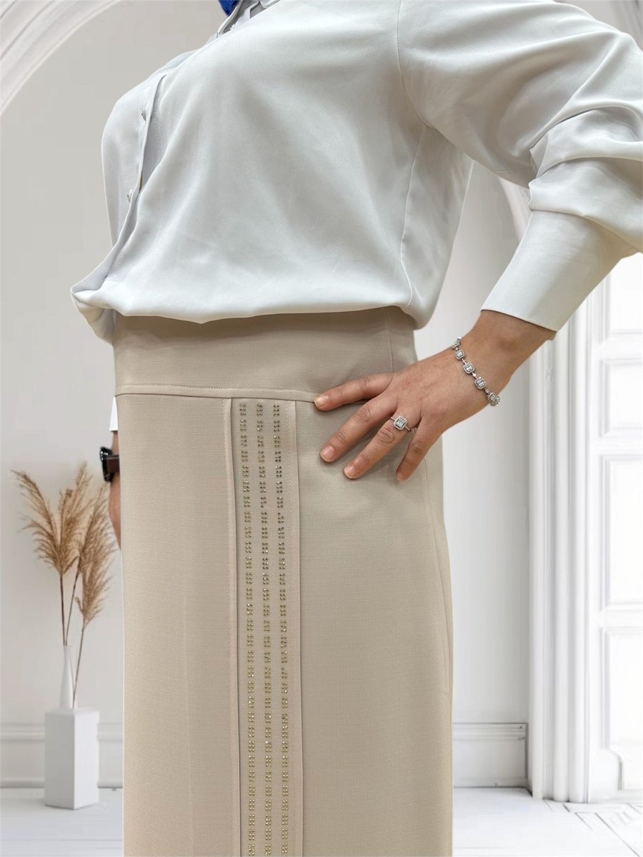 Butik Taş Detaylı Pilikaşe Etek