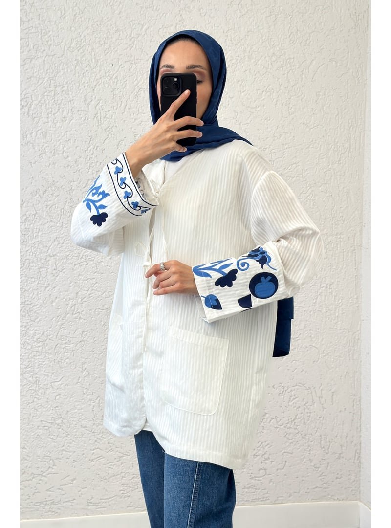 Salih Çelebi Beyaz Kolu Nakışlı Kimono