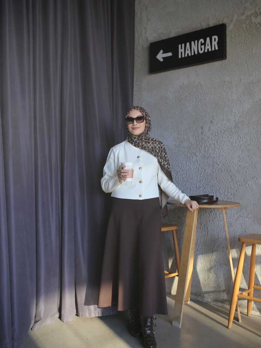 Merve Akyol Moda Scuba Etek Takım