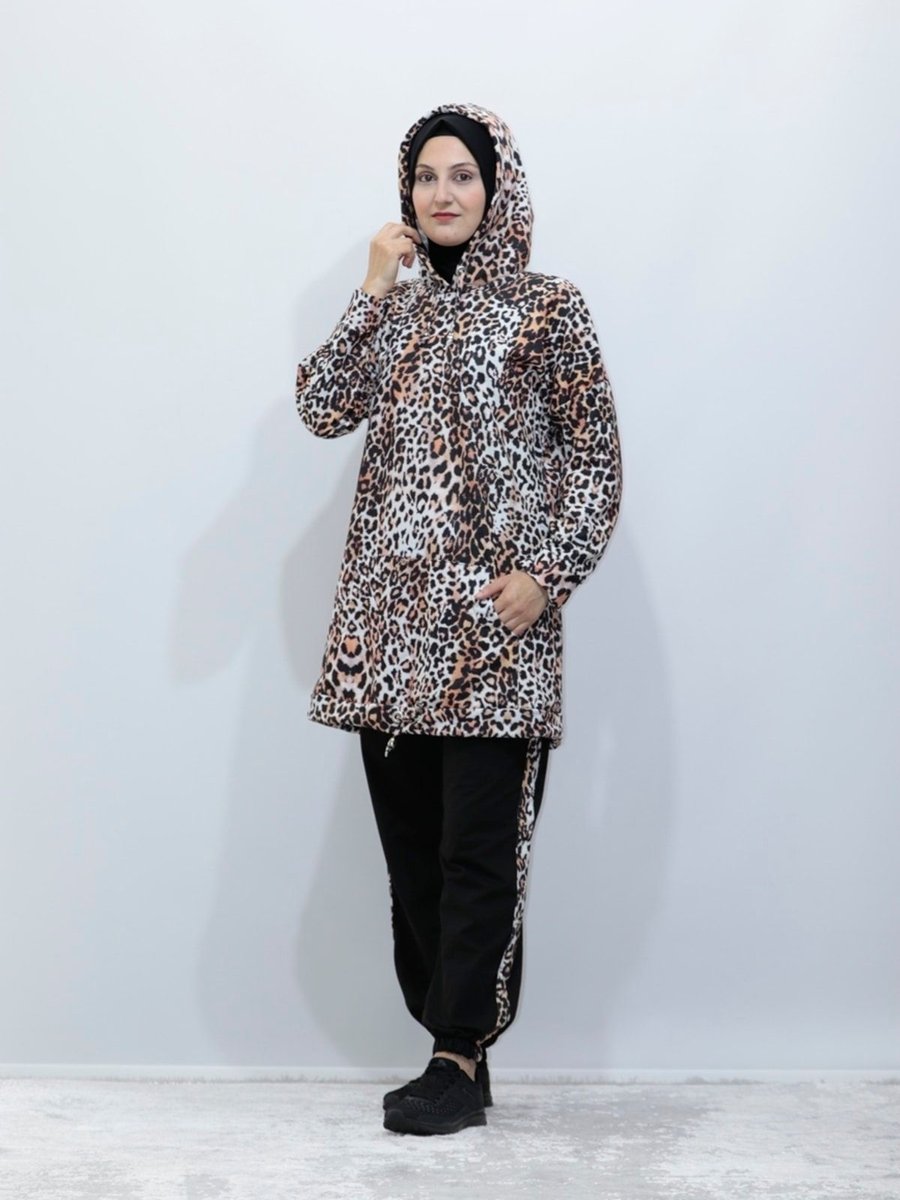 Zey&ka Butik Kapüşonlu Leopar Desen Eşofman Takım