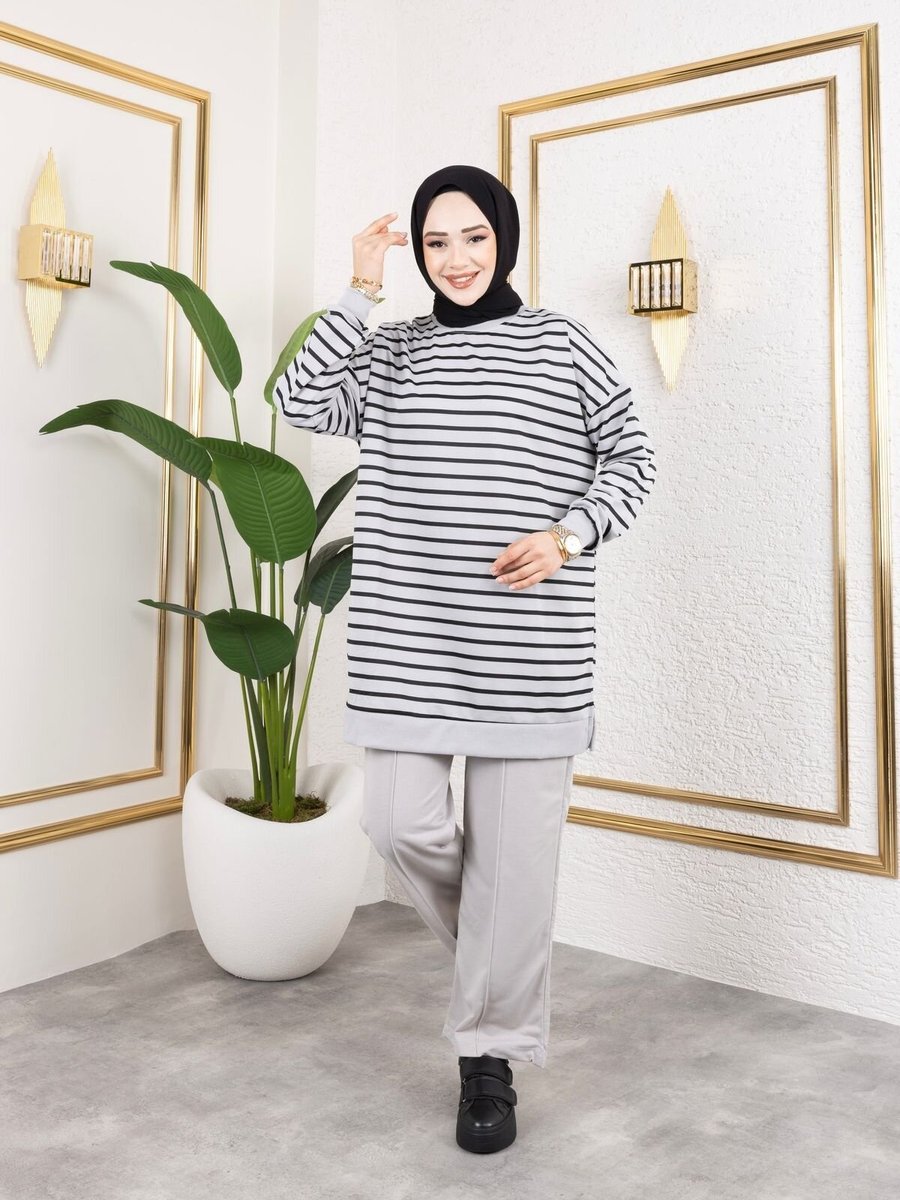SFG Life Moda Gri Bisiklet Yaka Ve Çizgili İplik Pantolon İle Tunik Takım