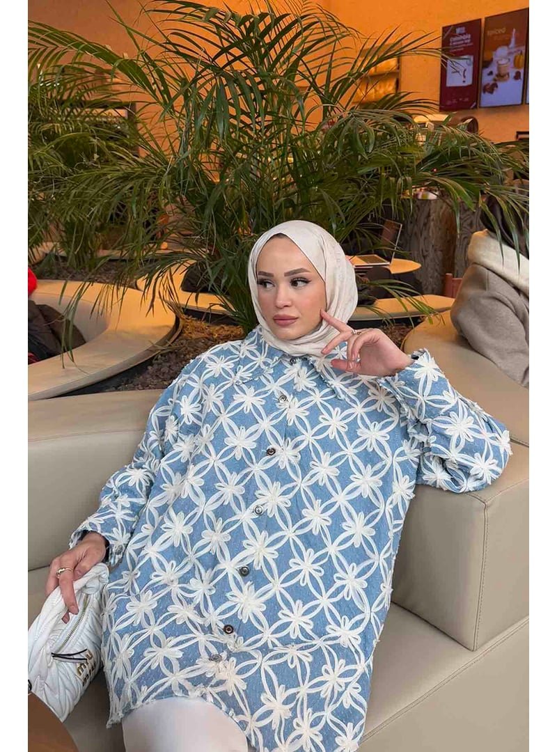 Melike Tatar Mavi Çiçekli Kot Ceket