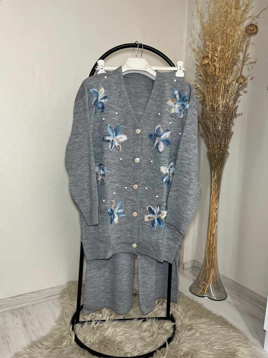 Butik Çiçekli Hırka Pantolon Triko Takım