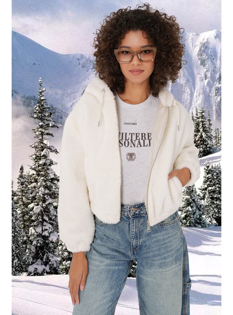 Bigdart Ekru Kapüşonlu Peluş Crop Ceket