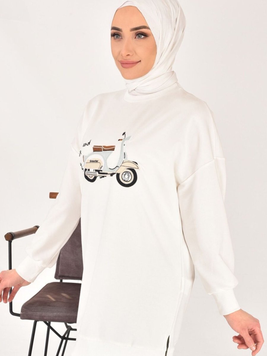 Puane Ekru İki İplik Kumaş Scooter Nakış Detaylı Sweatshirt