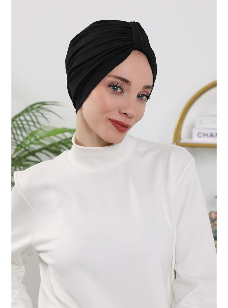 Aisha`s Design 68o Siyah Dört Mevsim Kullanıma Uygun Bone,b