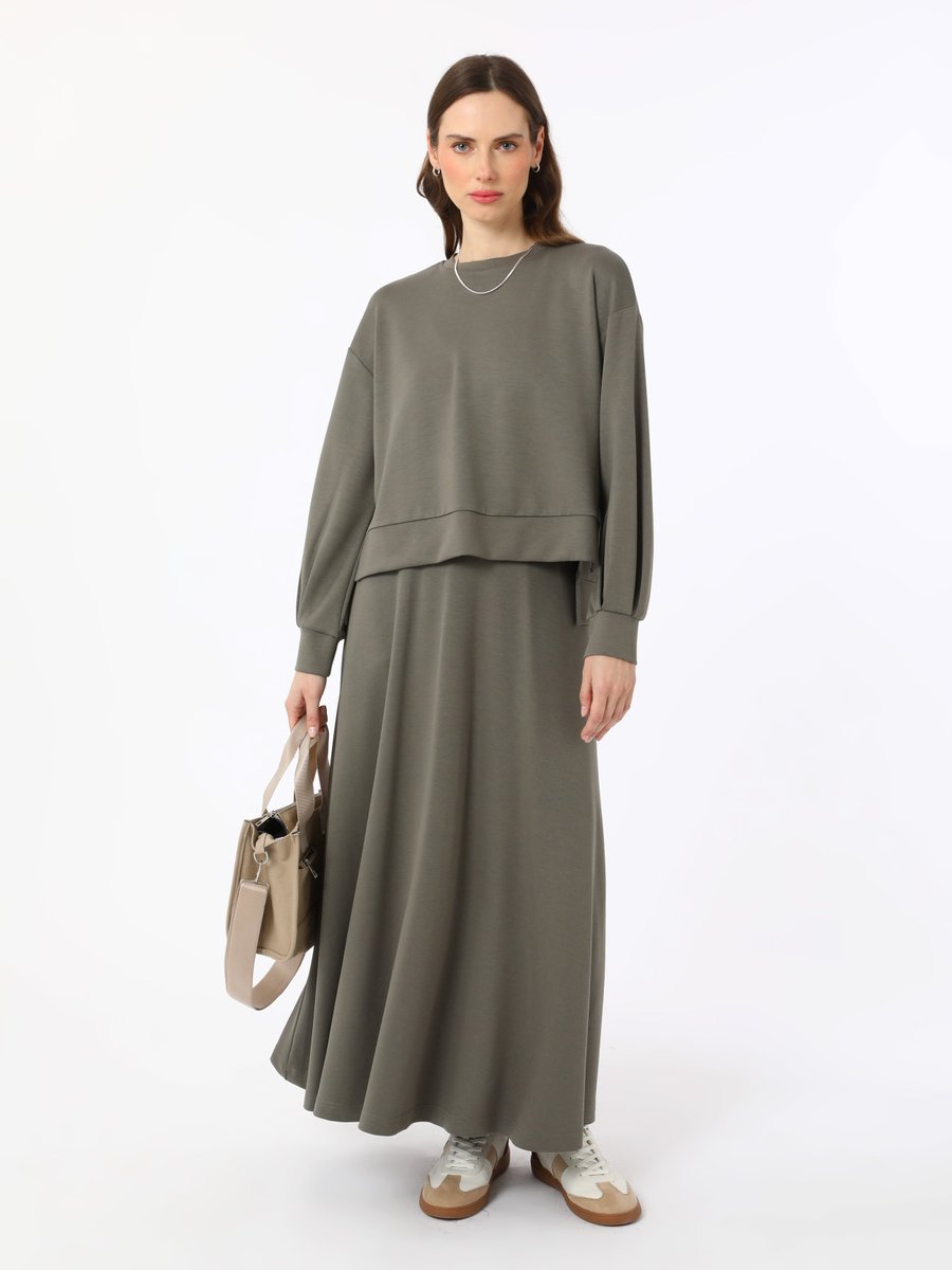 Benin Haki Yumuşak Dokulu Rahat Sweatshirt & Etek Takım