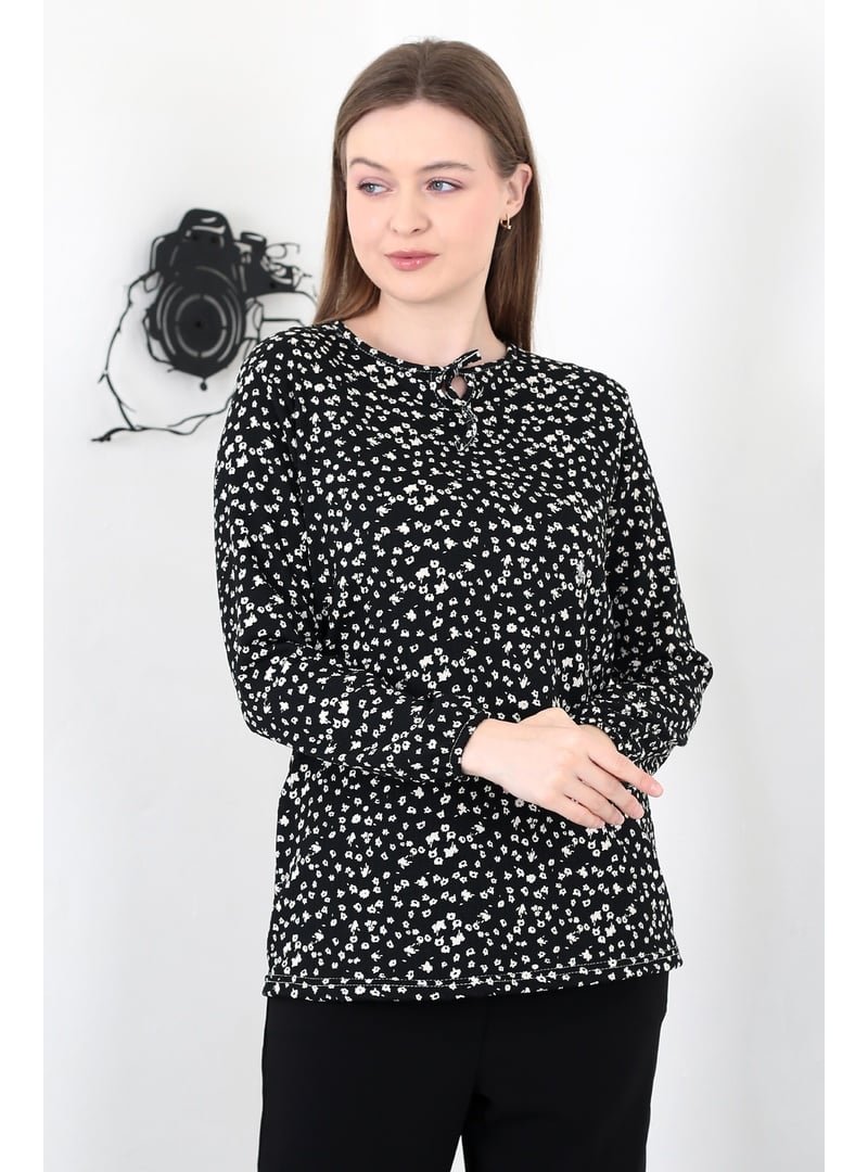 Pelsu Moda Minik Çiçek Siyah Bağcıklı Yaka Bürümcük