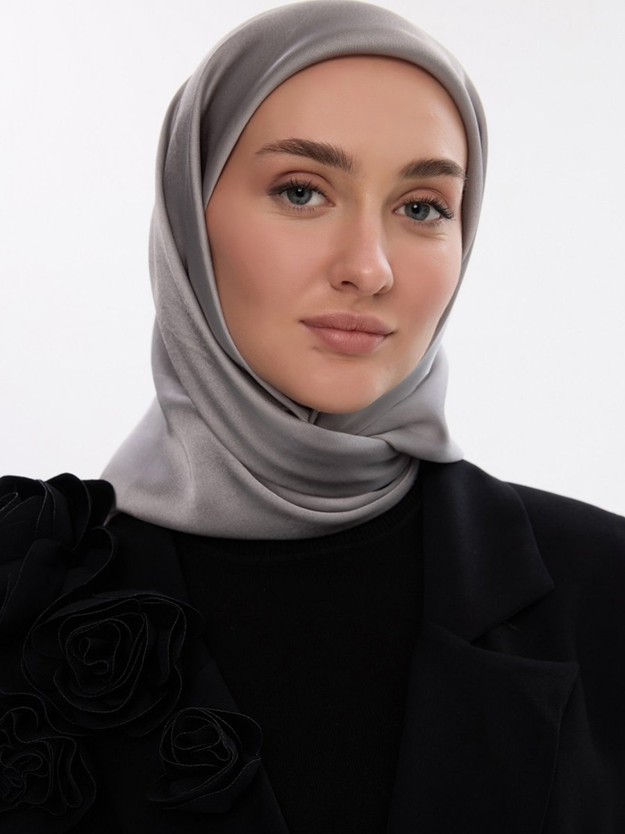 Camellia Scarfs İdol Saten Janjan Eşarp Gümüş