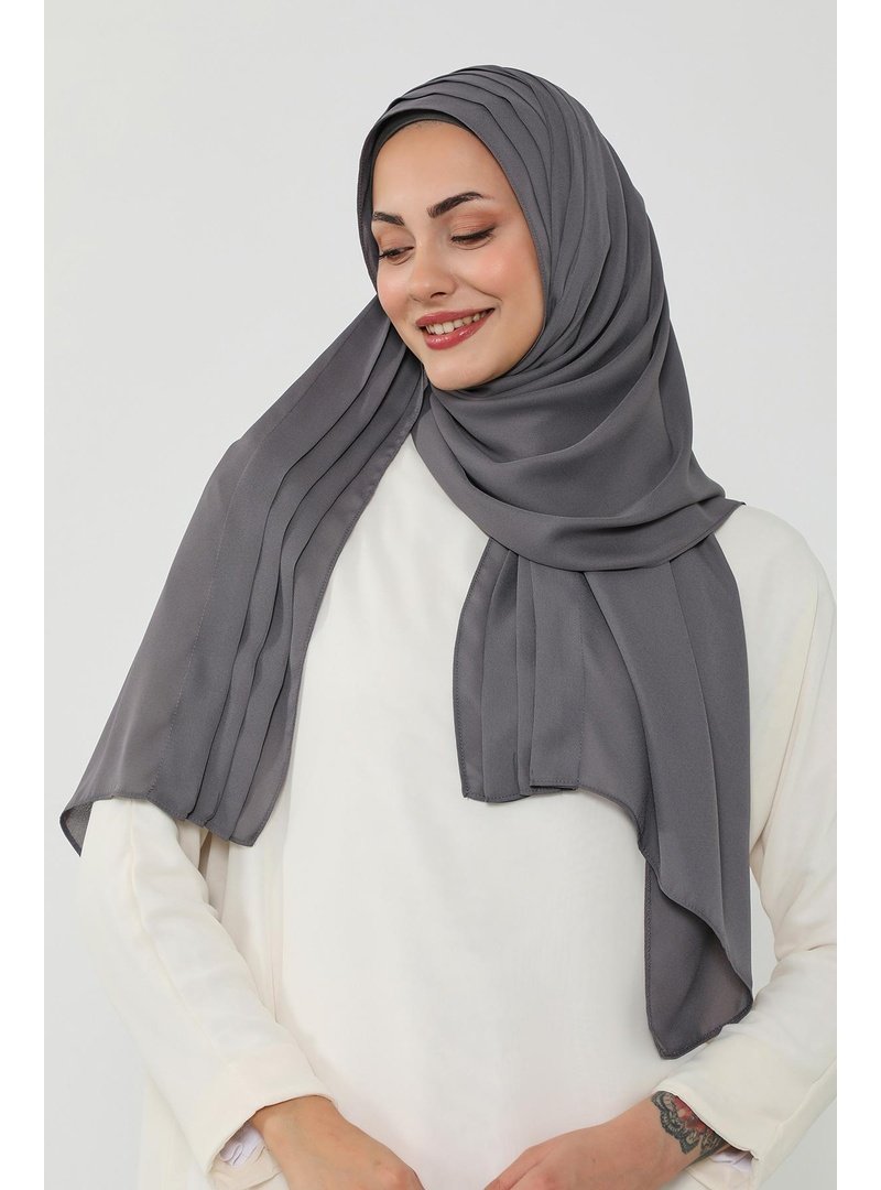 Aisha`s Design Antrasit Penye İç Boneli Pileli Krep Şal,ps