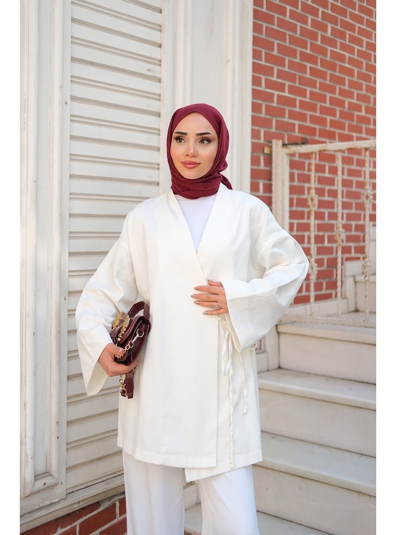 Locco Moda Beyaz Yandan Bağlamalı Ceket