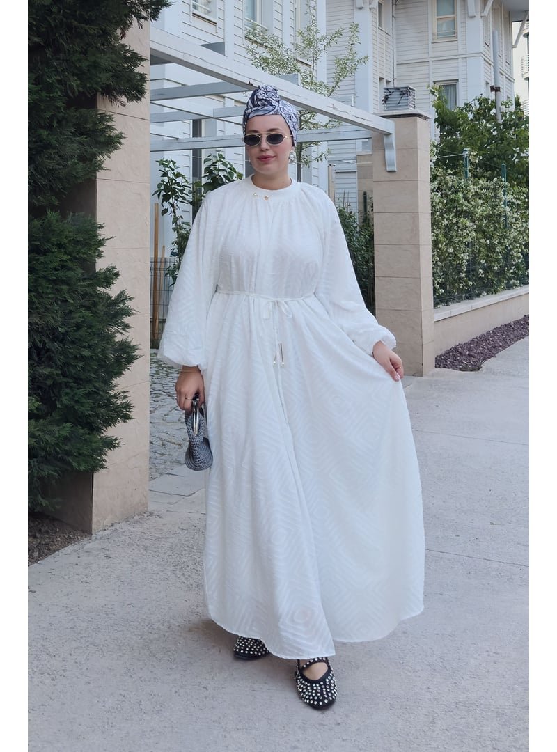 Locco Moda Beyaz Kendinden Desenli Oversize Elbise