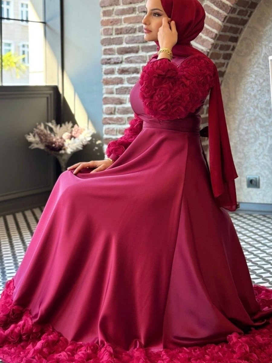 HİJABAYA Bordo Eteği Ve Kolları Gül Detaylı Saten Abiye Elbise