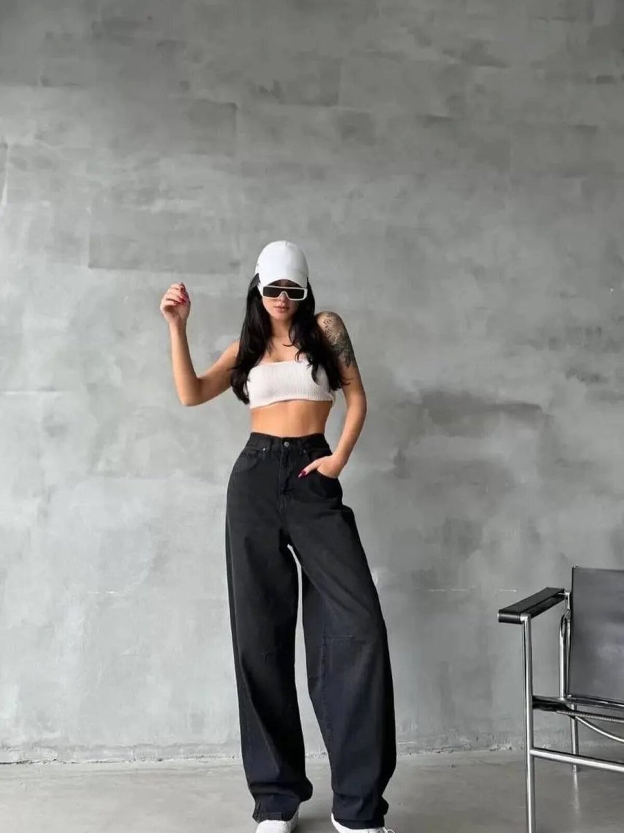 Özer&Hermin Siyah Arkadan Tokalı Jeans Pantolon