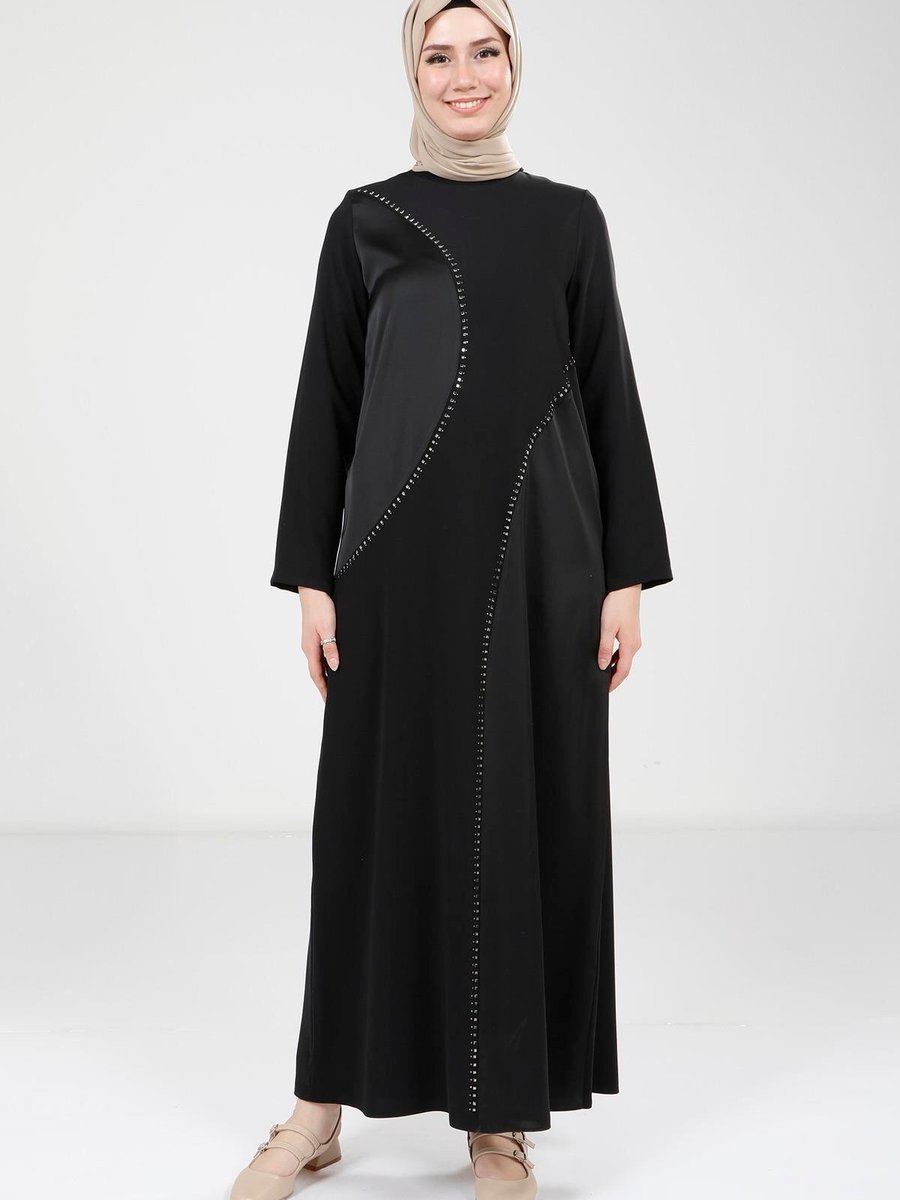 Beyza Taş Detaylı Siyah Elbise 9317