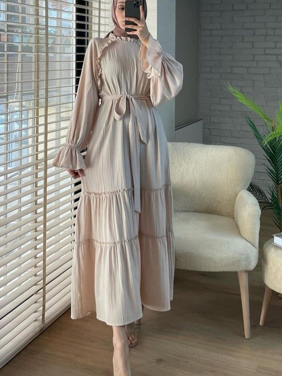 HİJABAYA Bej Yakası Fırfırlı Kolu Lastikli Kemerli Elbise