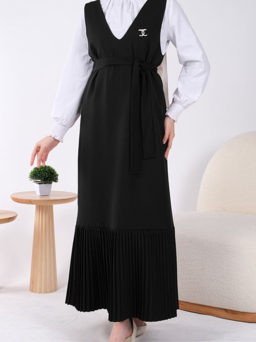 HİJABAYA Siyah Eteği Piliseli Kuşaklı Jile