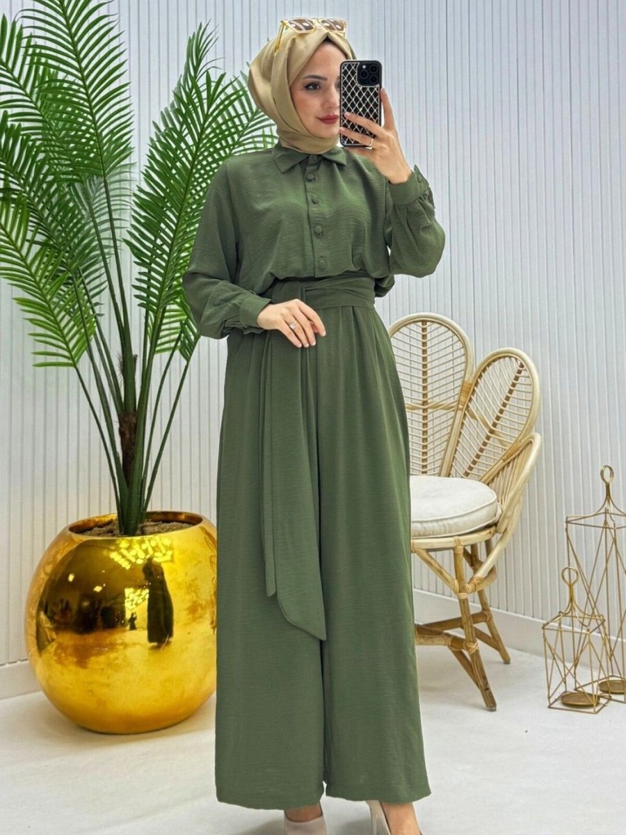 HİJABAYA Haki Yarım Düğmeli Kemerli Beli Lastikli Tulum