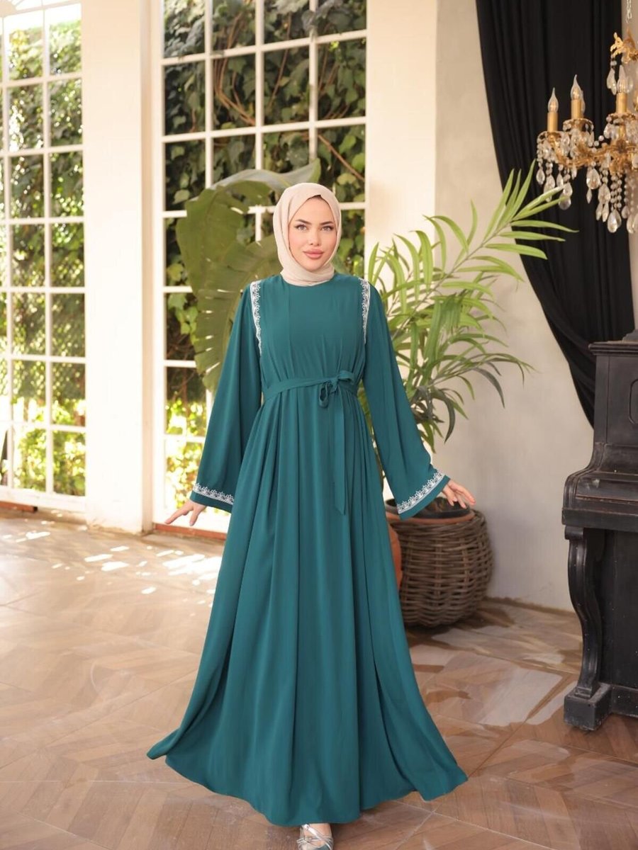 Nissra Zümrüt Ankanoor Abaya Kol Nakışlı Medine İpeği Abiye Elbise