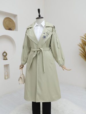 Podyumplus Taş Broşlu Detaylı Balon Kol Trençkot