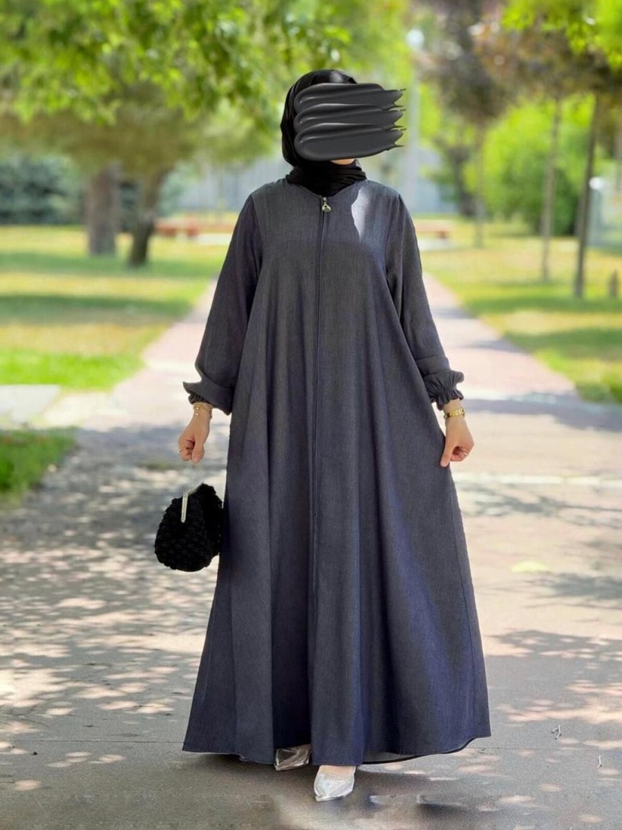 Nissra Siyah Kot Mevlana Ferace