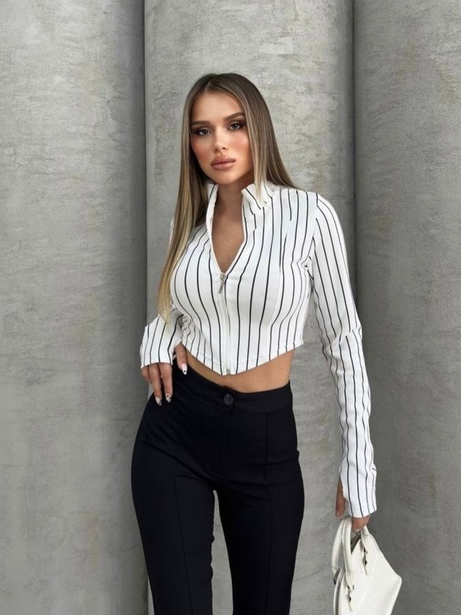 İLKCET MODA Beyaz Ottoman Parmak Geçmeli Çizgili Crop