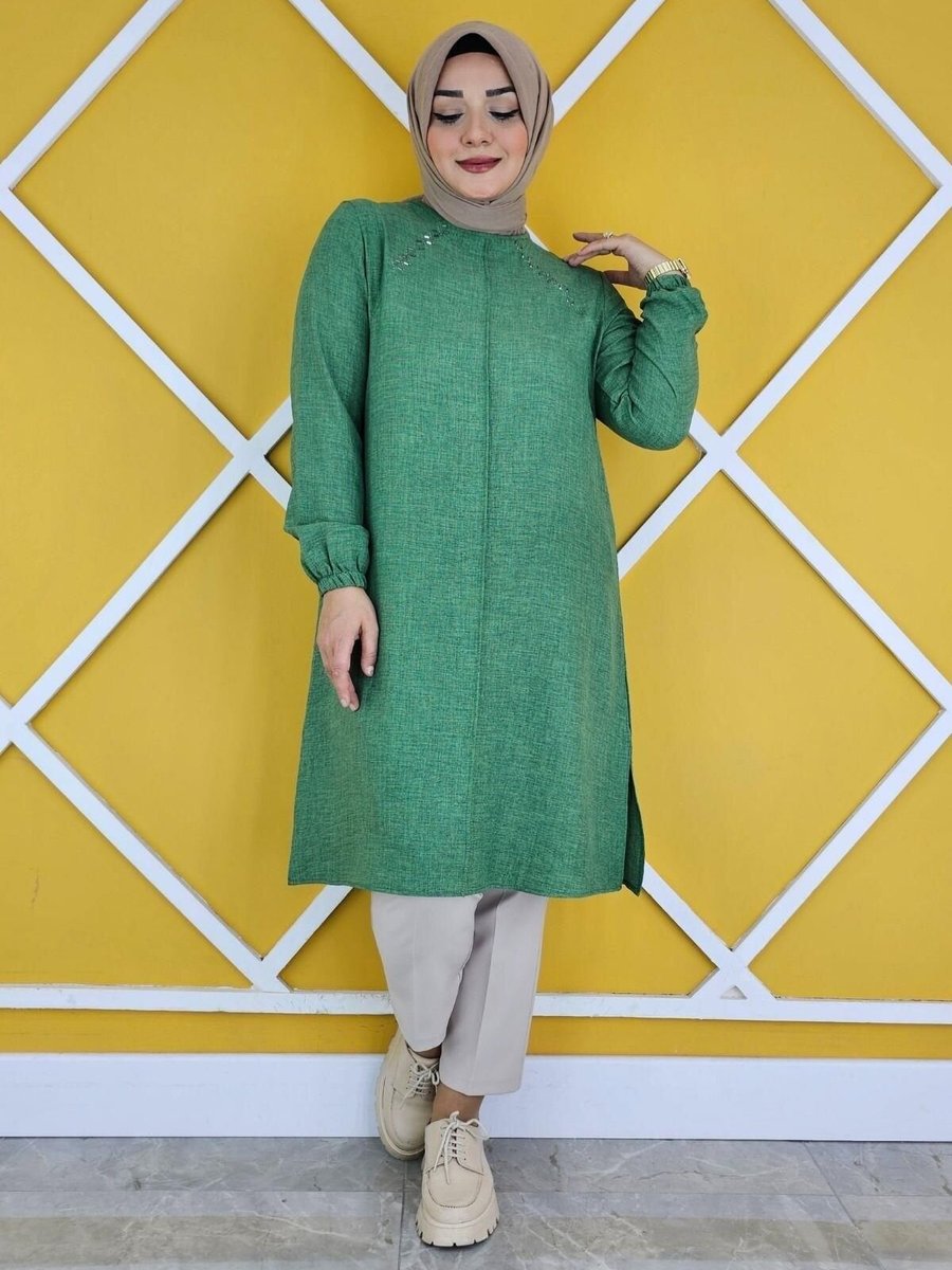 MYSTİL Benetton Yakası Biyeli Taş Detaylı Tunik