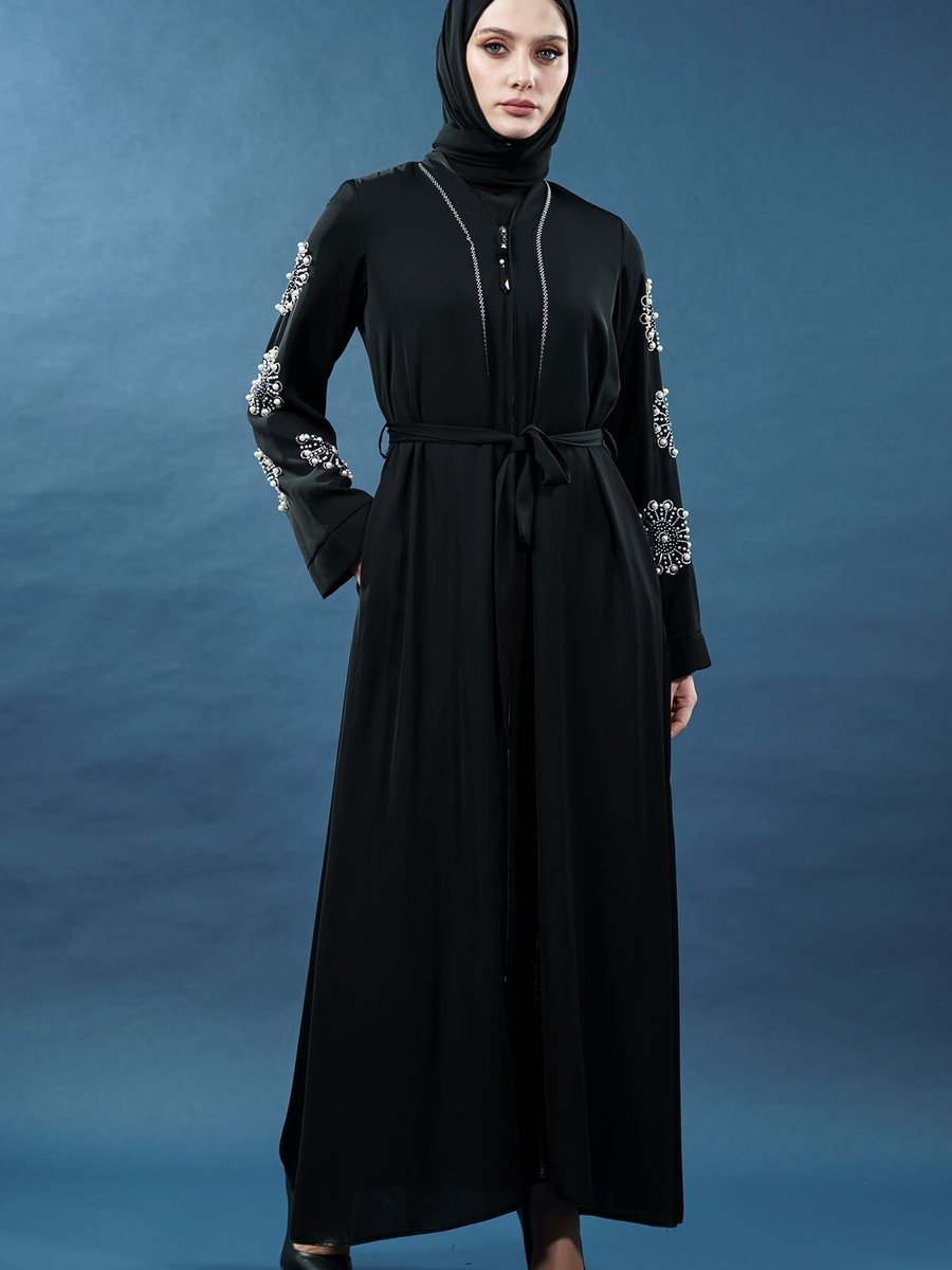 Mec Fashion Siyah İnci Detaylı Fermuarlı Kuşaklı Abaya