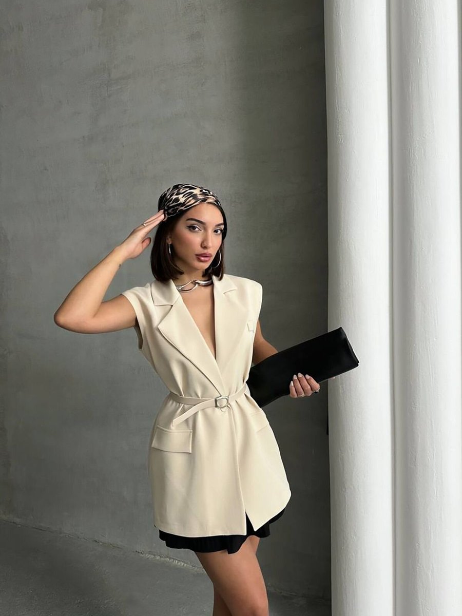 XXL BUTİK Bej Kemerli Cep Detaylı Blazer Ceket