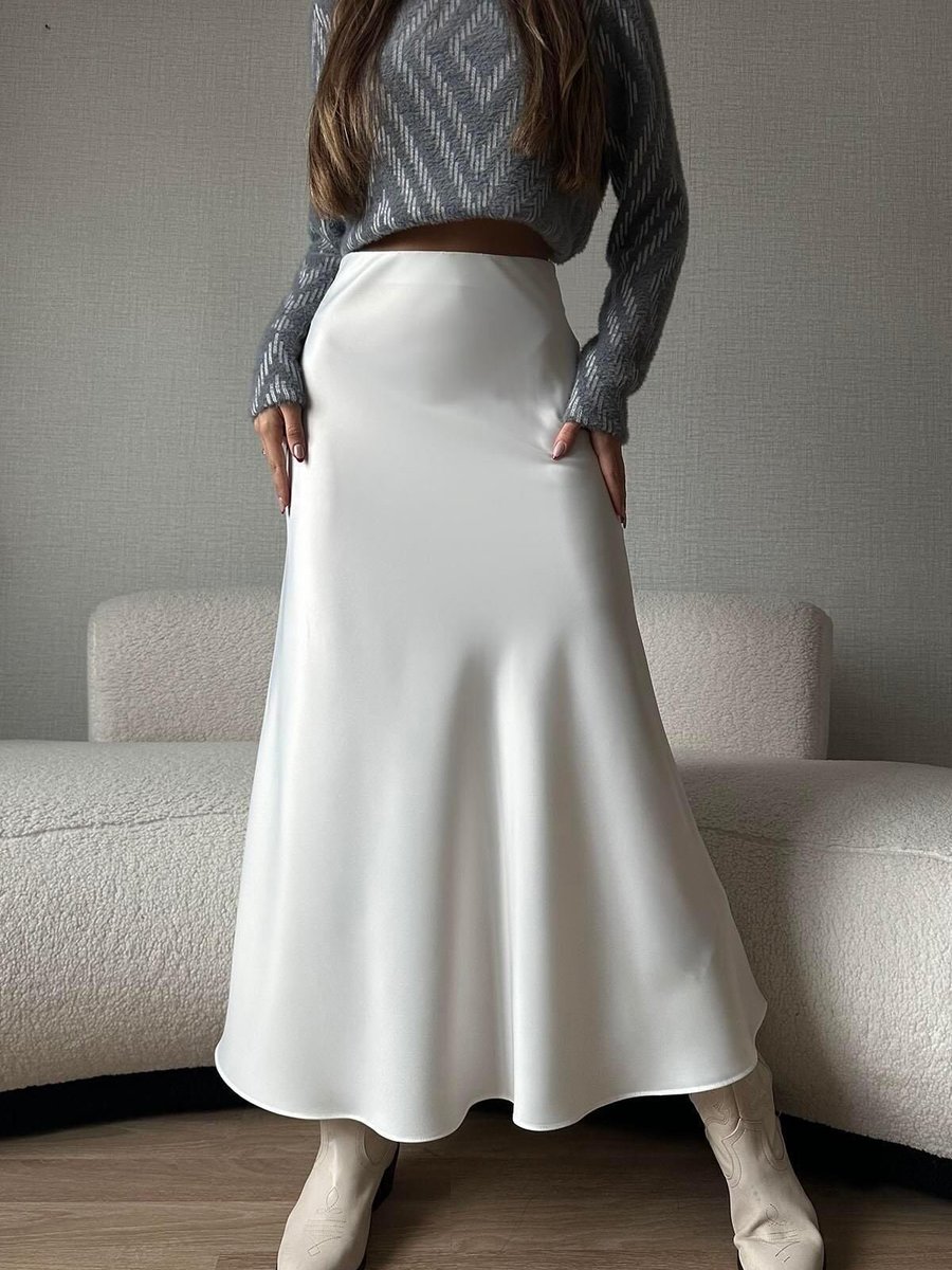 Moda cameo Beyaz Uzun Saten İhracat Etek