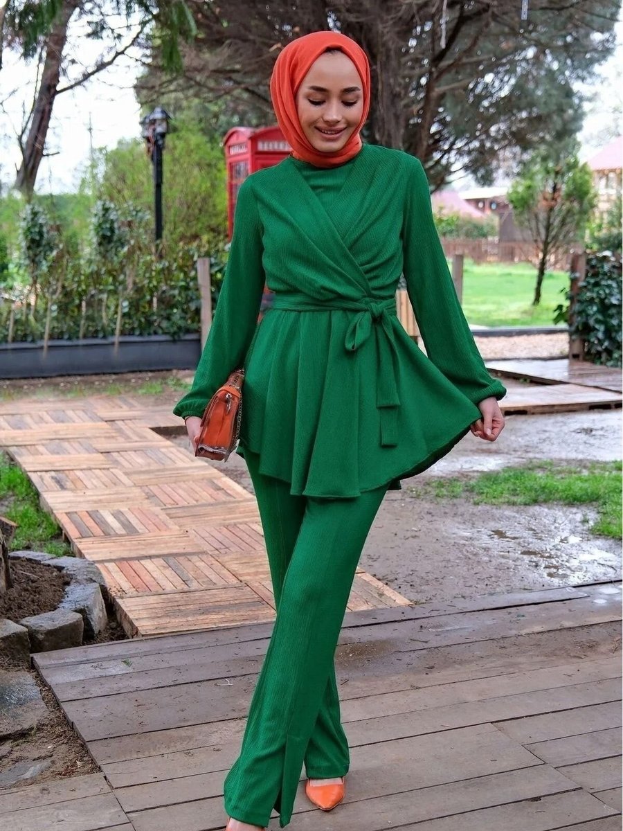 Swana Zümrüt Bel Buzgulu Kemerlı İkili Takım