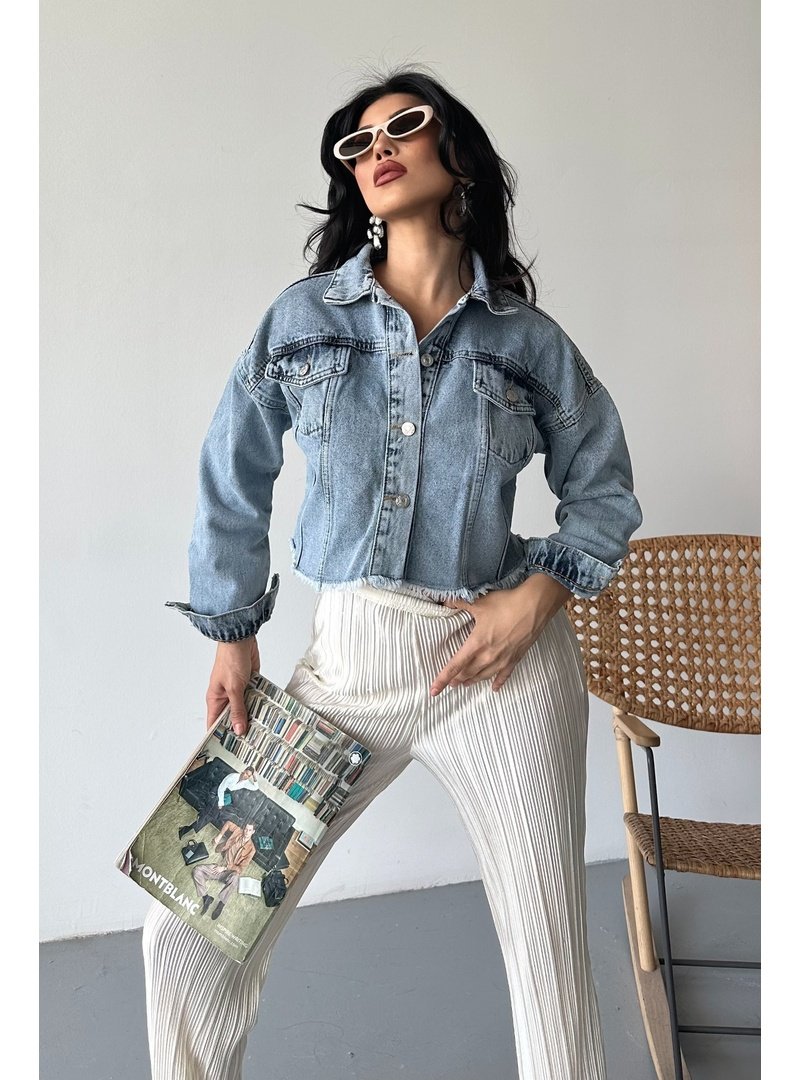 Destemoda Çift Kapaklı Lazer Kesim Crop Kot Ceket Buz Mavi