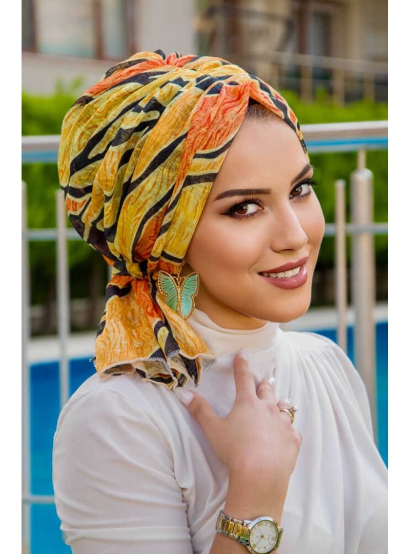 AİŞE TESETTÜR Desen Tokalı Bone