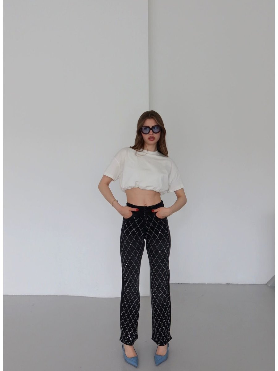 LOISY Siyah Renk Loose Fit Önü Starlight Parlak Taşlı Tasarım Denim
