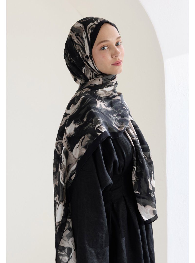 FRESHSCARFS Siyah Rosıe Floş Viskon Şal
