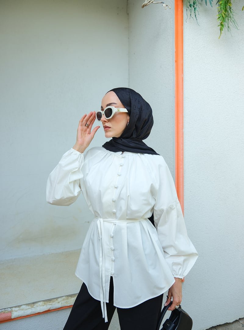 Locco Moda Beyaz Brit Düğme Detaylı Gömlek