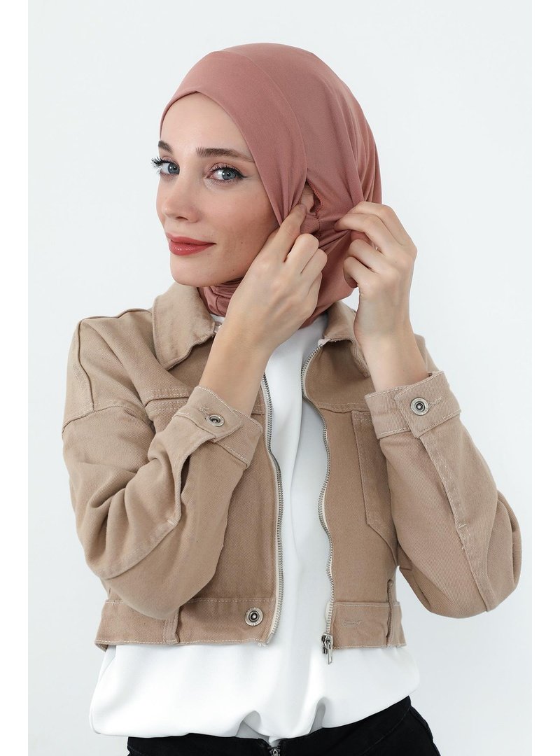 Aisha`s Design Kapiçino Boyun Kapatıcı Özellikli Ve Kulaklık Girişli Penye Bone,b
