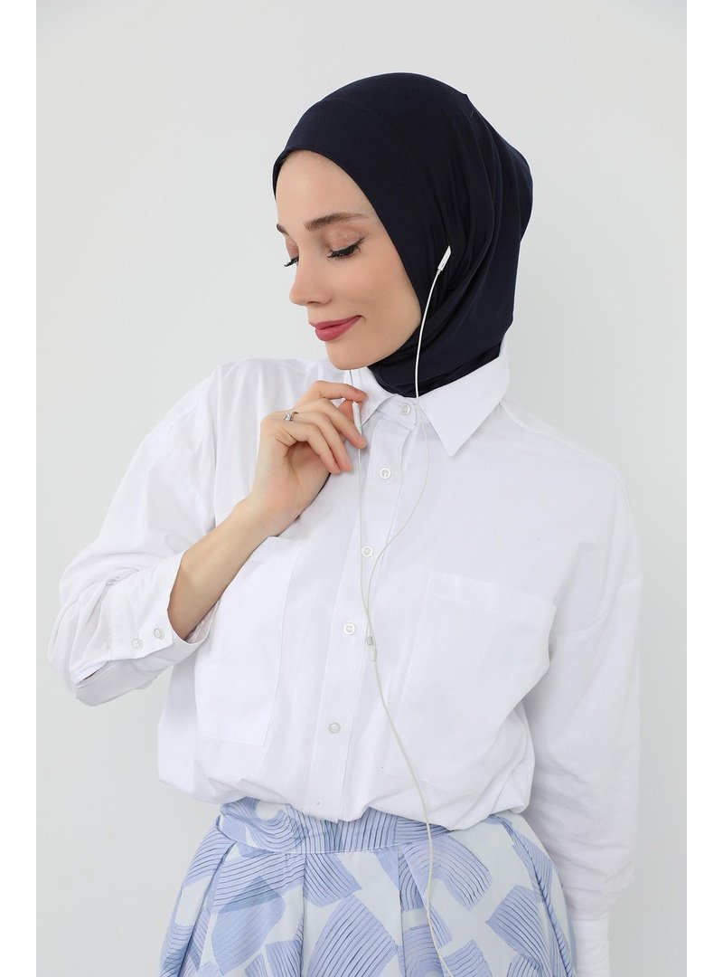 Aisha`s Design Lacivert Boyun Kapatıcı Özellikli Ve Kulaklık Girişli Penye Bone,b