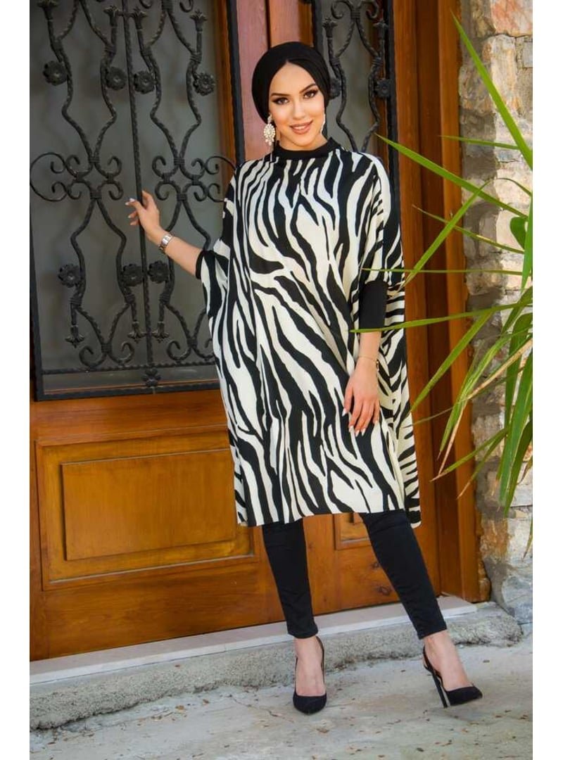 AİŞE TESETTÜR Zebra Oversize Tunik