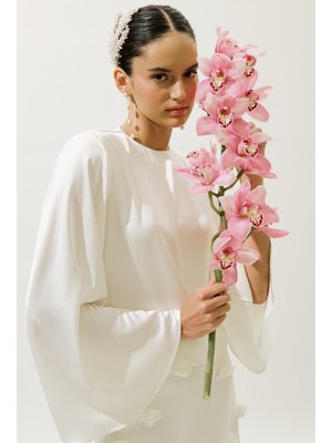 MANUKA Ekru Saten Geniş Kol Bluz