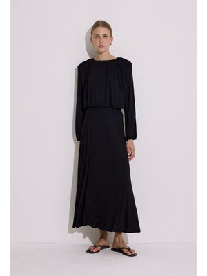 MANUKA Siyah Dökümlü Balon Form Bluz