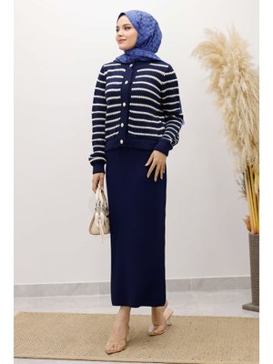 Tesettür Dünyası Lacivert Şeritli Triko Hırka